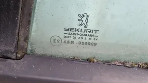 Peugeot 406 Takakulmaikkunan ikkunalasi 