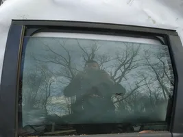 Ford Focus C-MAX aizmugurējo durvju stikls 