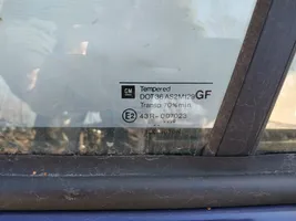Opel Astra G Vetro del finestrino della portiera posteriore 