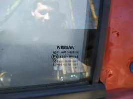 Nissan Qashqai Takaoven ikkunalasi 