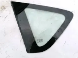 Mazda 3 I Fenêtre latérale avant / vitre triangulaire 