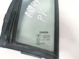 Toyota Yaris Mazā "A" tipa priekšējo durvju stikls (četrdurvju mašīnai) e1743r00097