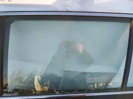 Subaru Outback Vetro del finestrino della portiera posteriore 