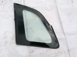 Suzuki Liana Galinis šoninis kėbulo stiklas 