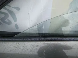 Mazda 6 Vitre de fenêtre porte avant (4 portes) 