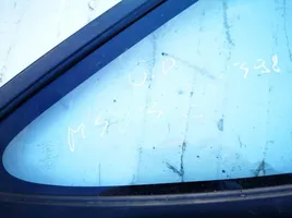 Mazda 323 Fenêtre latérale avant / vitre triangulaire 