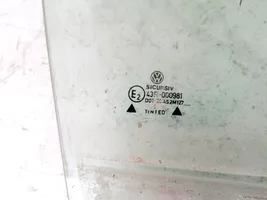 Volkswagen PASSAT B3 Pagrindinis priekinių durų stiklas (keturdurio) 