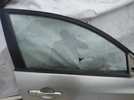 Mazda 3 I Etuoven ikkunalasi, neliovinen malli 