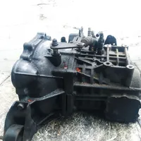 Hyundai Elantra Manual 5 speed gearbox 805498