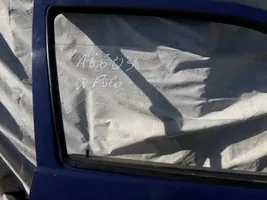 Volkswagen Polo III 6N 6N2 6NF Pagrindinis priekinių durų stiklas (keturdurio) 