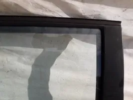 Chevrolet Captiva Rear door window glass 
