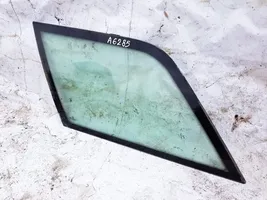 Audi 80 90 S2 B4 Rear side window/glass 