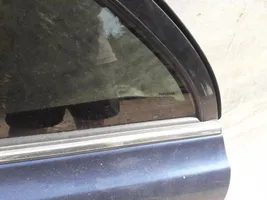 Toyota Avensis T250 Fenêtre latérale vitre arrière 