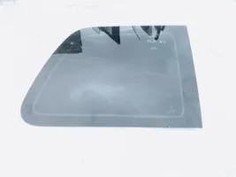 Peugeot 307 Rear side window/glass 