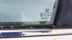 Honda CR-V Vetro del finestrino della portiera posteriore 