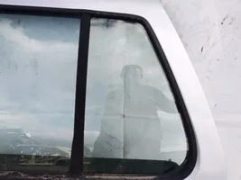 Volkswagen Golf IV Fenêtre latérale vitre arrière 