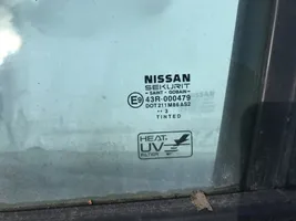 Nissan Almera Tino Etuoven ikkunalasi, neliovinen malli 