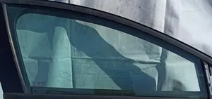 Ford Mondeo MK IV Etuoven ikkunalasi, neliovinen malli Pilka