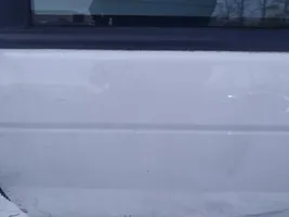 Toyota Avensis T220 Задняя дверь balta