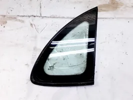 Nissan Almera Tino Galinis šoninis kėbulo stiklas 