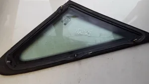 Opel Zafira A Rear side window/glass 90579339