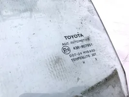 Toyota Yaris Etuoven ikkunalasi, neliovinen malli 