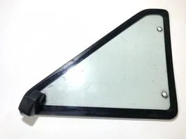 Nissan Terrano Rear side window/glass 