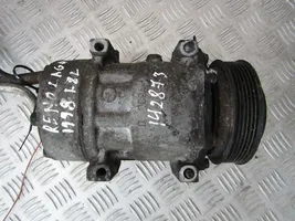 Renault Laguna I Ilmastointilaitteen kompressorin pumppu (A/C) 7700111289