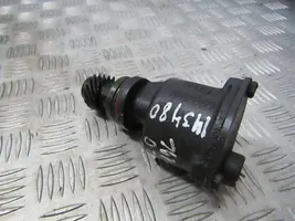 Volkswagen Polo III 6N 6N2 6NF Alipainepumppu 028207a