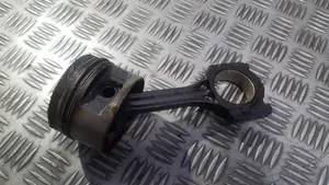 Volkswagen Golf III Piston avec bielle 030a