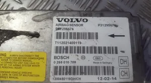 Volvo XC70 Airbag control unit/module 0285010709