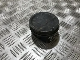 Audi A4 S4 B5 8D Piston 