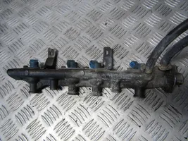 Renault Laguna I Kraftstoffverteiler Einspritzleiste Verteilerrohr 857013