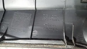 Toyota Avensis T250 Rivestimento del tergicristallo 5578105070