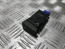 Ford Escort Przycisk / Przełącznik ogrzewania szyby przedniej / czołowej 86ag18k574bb