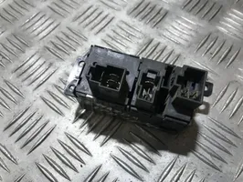 Mazda 323 Manetka / Przełącznik wycieraczek bg63