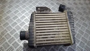 Hyundai Elantra Chłodnica powietrza doładowującego / Intercooler 