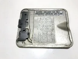 Audi 80 90 B2 Sportello del serbatoio del carburante 811809909a