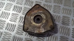 Nissan Sunny Supporto di montaggio della molla elicoidale 