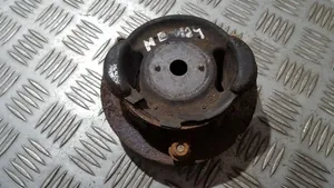 Mercedes-Benz E W124 Supporto di montaggio della molla elicoidale 1243201444