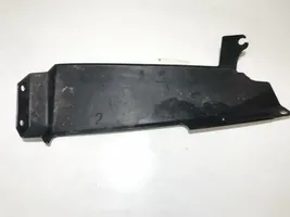 Nissan Qashqai Inne części karoserii 62823jd72a