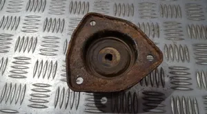 Nissan Sunny Supporto di montaggio della molla elicoidale 5532057c10