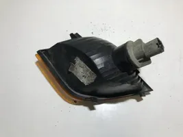 Nissan Micra Indicatore di direzione anteriore 89027936