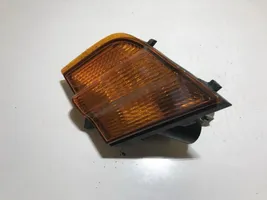 Nissan Micra Indicatore di direzione anteriore 89027936