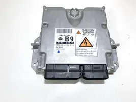 Nissan X-Trail T30 Sterownik / Moduł ECU 23710es67c