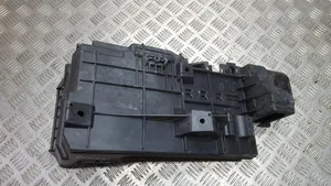 Opel Vectra C Bandeja para la caja de la batería 24413805