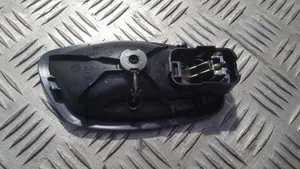 Renault Captur Klamka wewnętrzna drzwi tylnych 806700006r