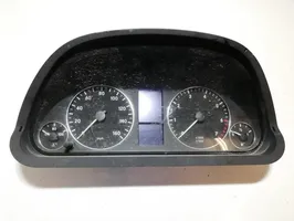 Mercedes-Benz A W169 Geschwindigkeitsmesser Cockpit a1695404048