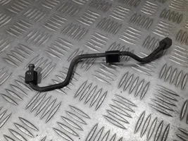 Mercedes-Benz E W211 Tuyau d'alimentation conduite de carburant 