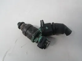 Chevrolet Tacuma Injecteur de carburant 96253573